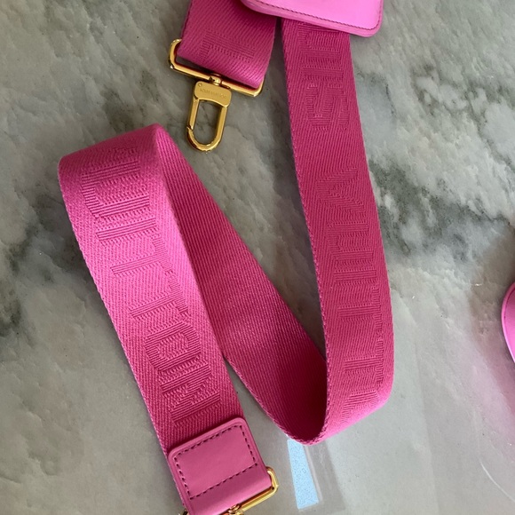 Sold Amazing Louis Vuitton Pink Utility Bag - Picture 15 of 16